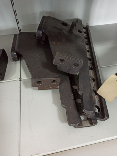 Боковина правая (сварная) МТЗ-1221