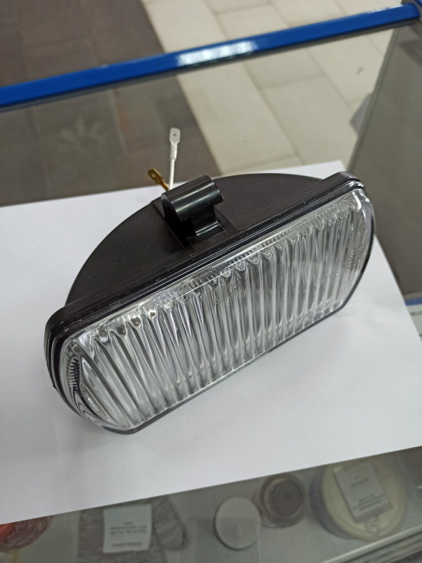 Фара противотуманная прямоуг. 12В — 1