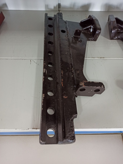 Боковина левая сварн. 1322-2707060-Б-01